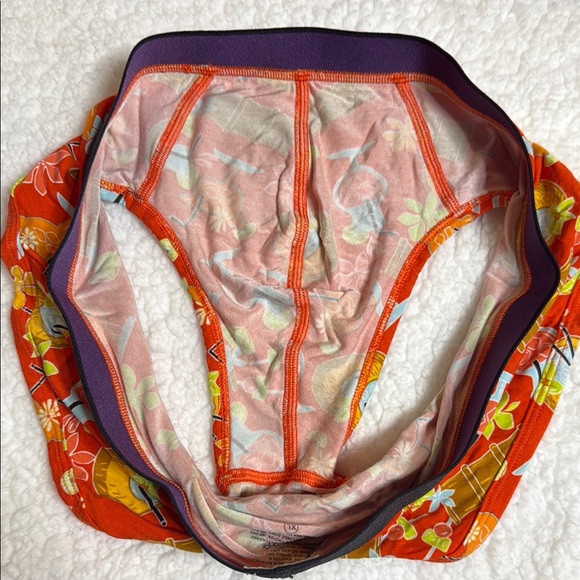 MeUndies Tiki Briefs with Black Waistband XL - Picture 7 of 8